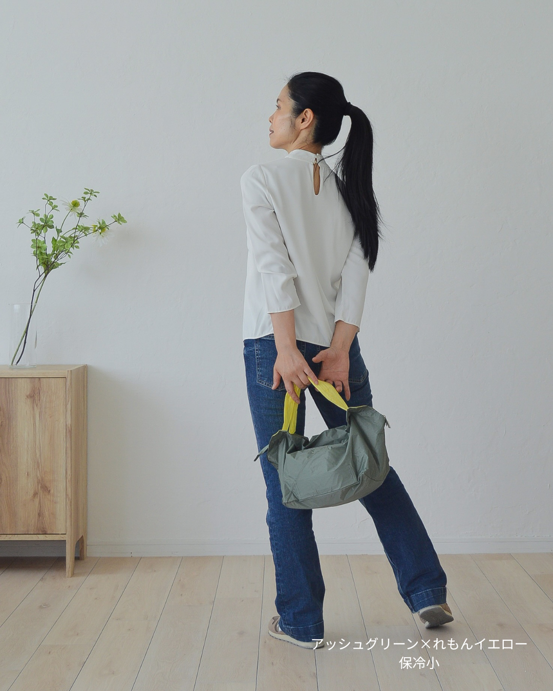 [Reservation] Kobe Tartan Blue Check Cooler Bag (Small) | Delivery in late June