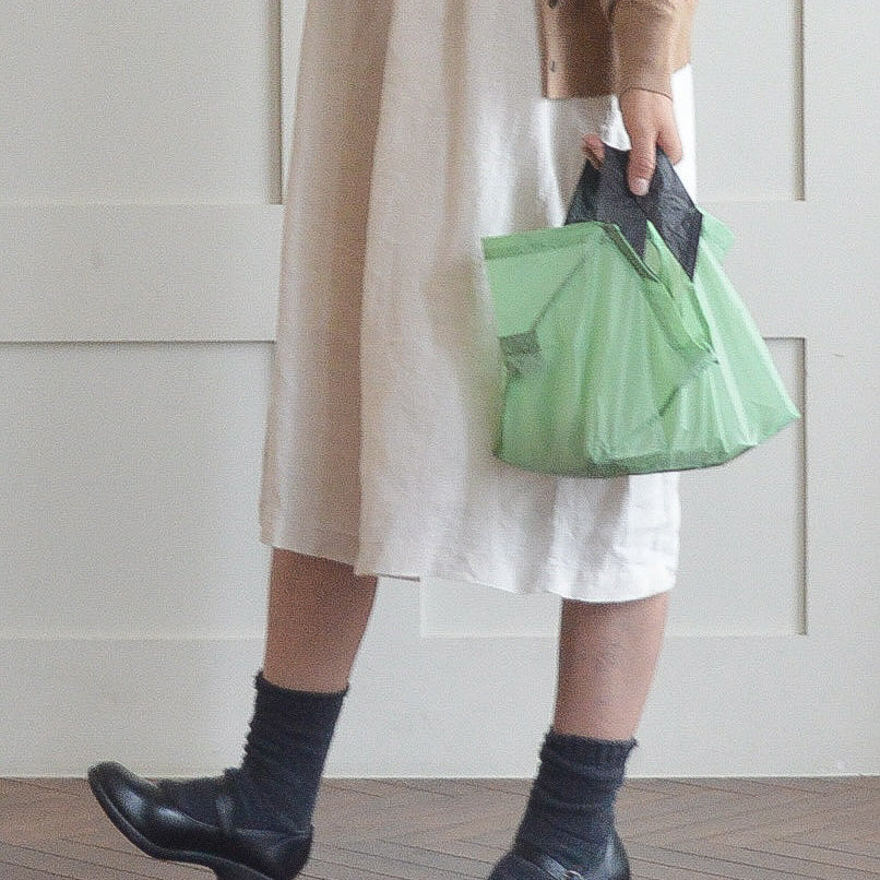 ペールグリーン×チャコール|Sサイズ　【予約：12月お届け】