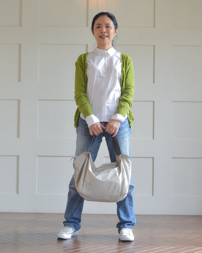 ライトベージュ×チャコールグレー|保冷バッグ　【予約：1月下旬お届け】