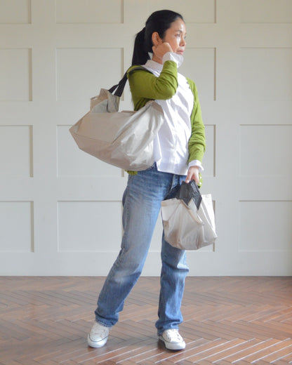 ライトベージュ×チャコールグレー|保冷バッグ　【予約：1月下旬お届け】