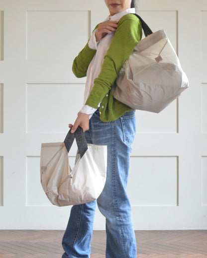 ライトベージュ×チャコールグレー|Mサイズ【予約：1月下旬お届け】