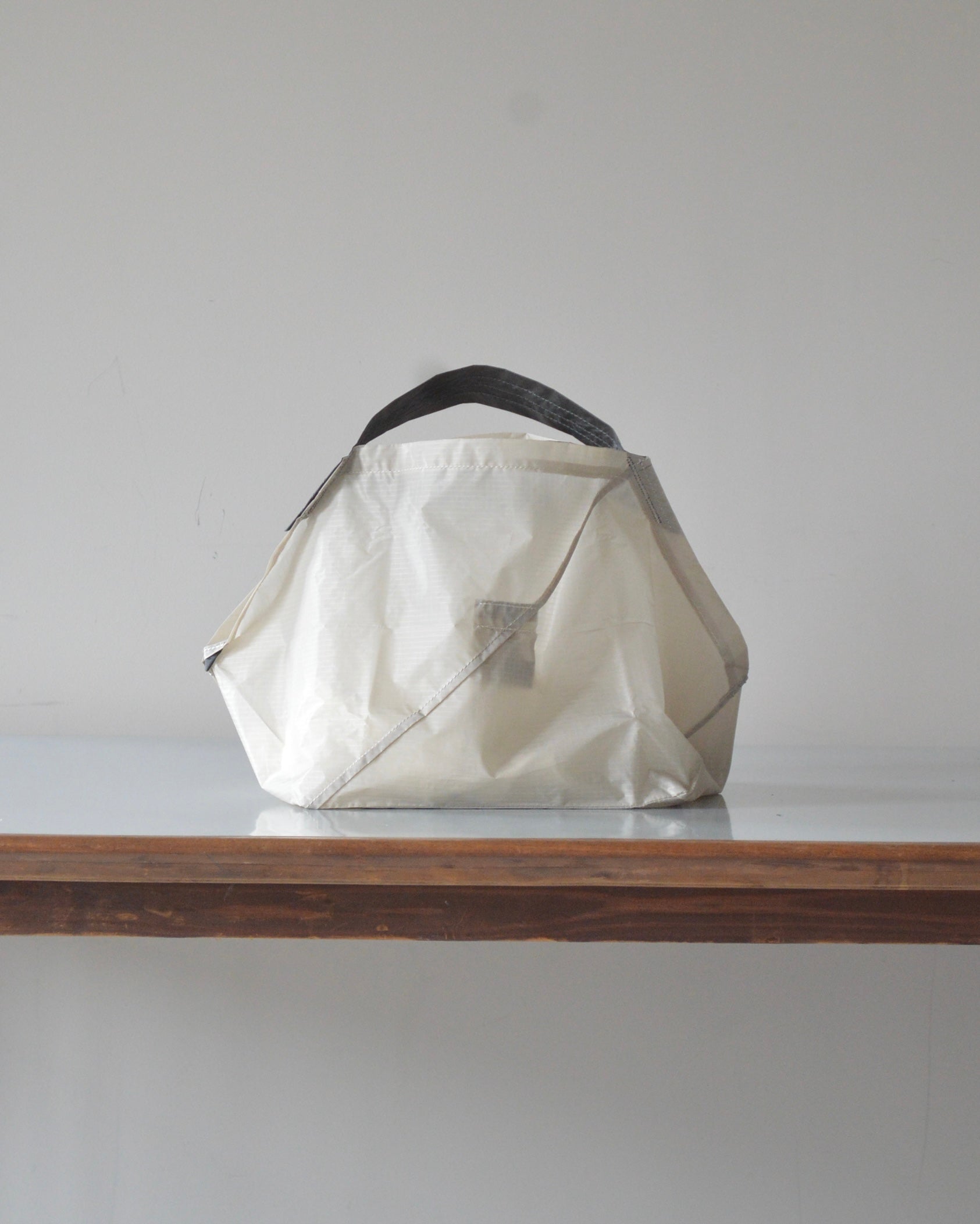 ライトベージュ×チャコールグレー|Mサイズ【予約：1月下旬お届け】