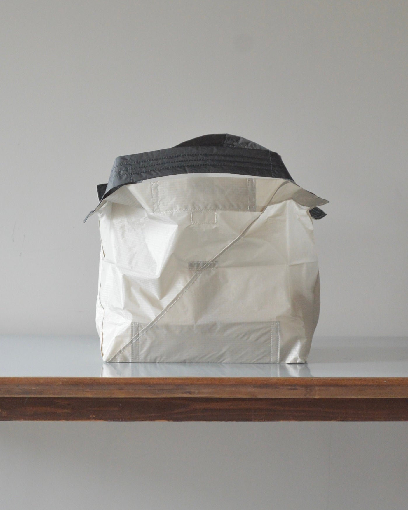 ライトベージュ×チャコールグレー|Lサイズ　【予約：1月下旬お届け】