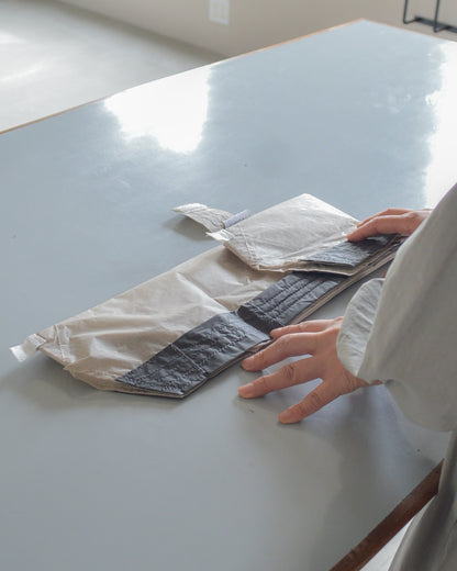 ライトベージュ×チャコールグレー|Lサイズ　【予約：1月下旬お届け】