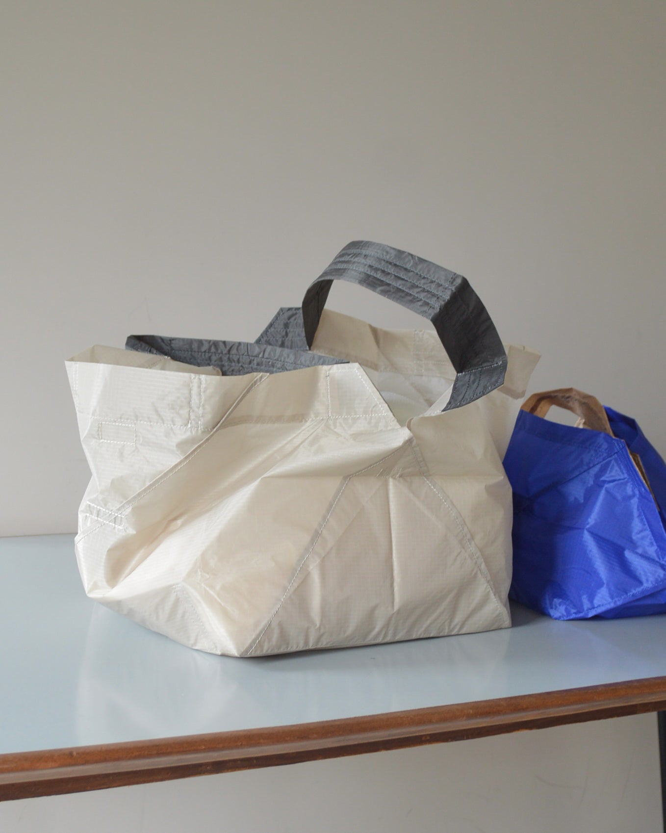 ライトベージュ×チャコールグレー|Lサイズ　【予約：1月下旬お届け】