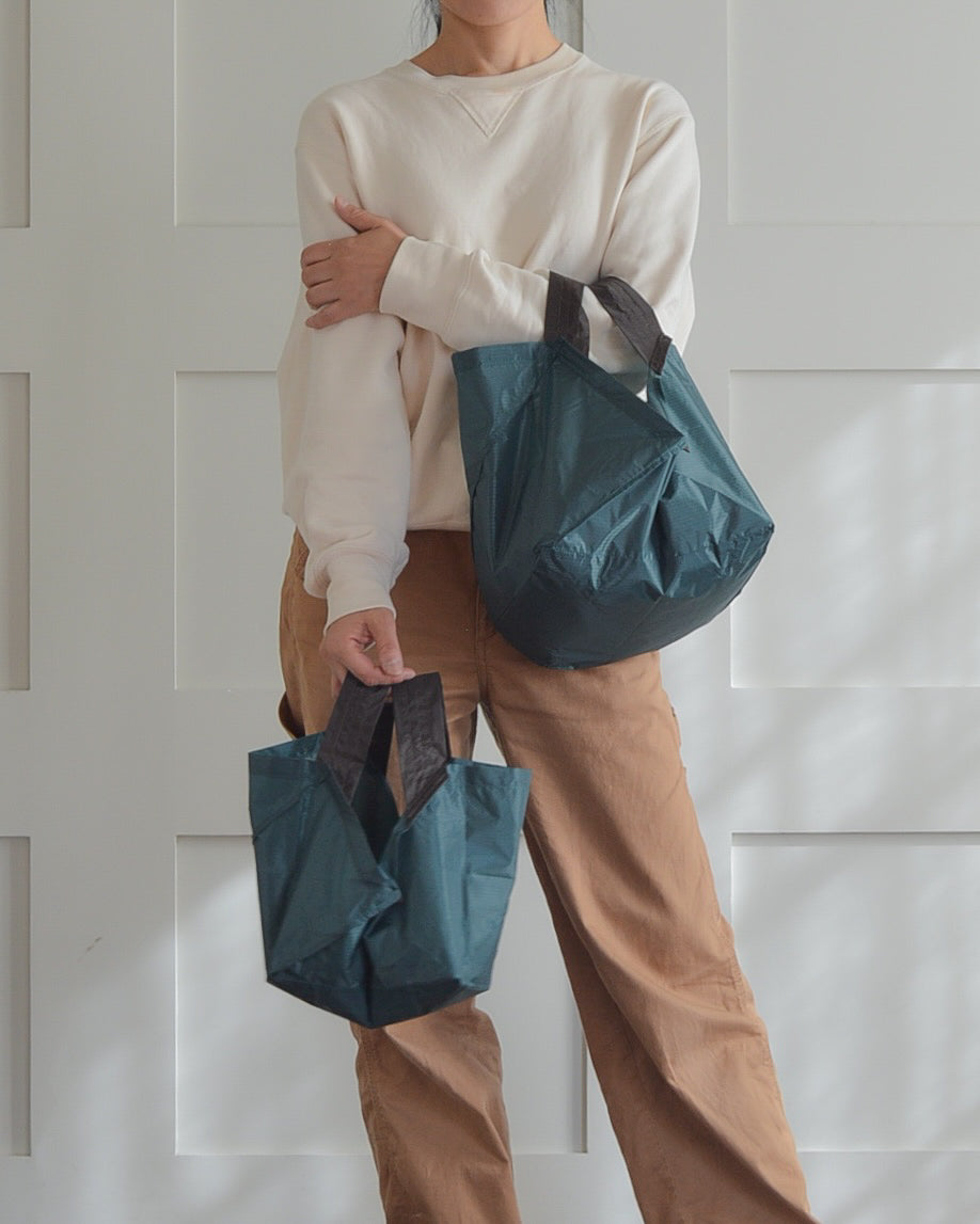 Light Beige x Charcoal Gray | Size S [Pre-order: Delivery in late January]