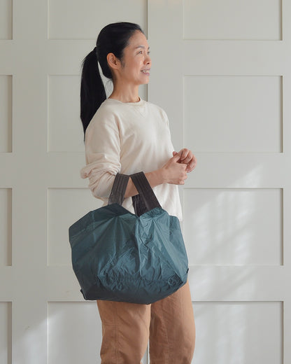 Light Beige x Charcoal Gray | Size L [Pre-order: Delivery in late January]