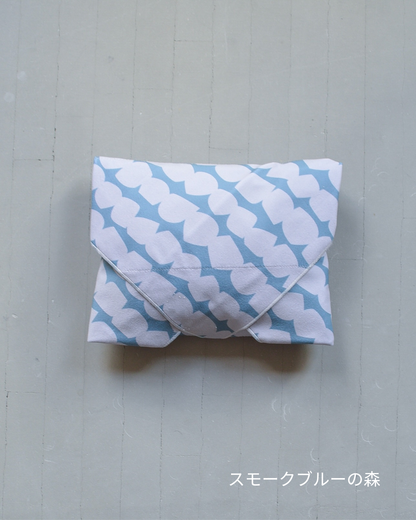 包むが楽しみになる、北欧柄の保冷ふろしき|2,3月限定（お届け４月下旬）