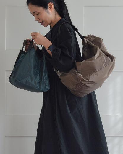 Light Beige x Charcoal Gray | Size S [Pre-order: Delivery in late January]