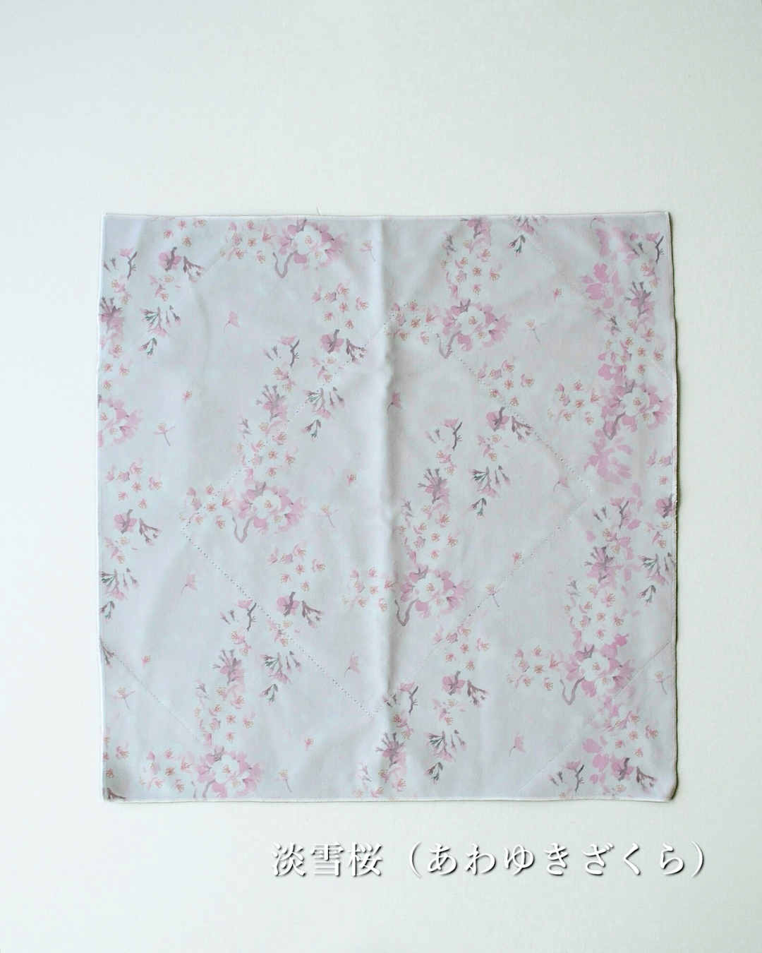 桜柄保冷ふろしき【予約：4月下旬お届け】